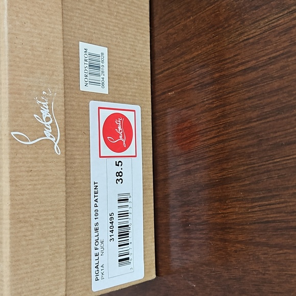 Christian Louboutin Pigalle Follies Pointed Toe Pump (Sole Protected) - MINT CON - Picture 11 of 11